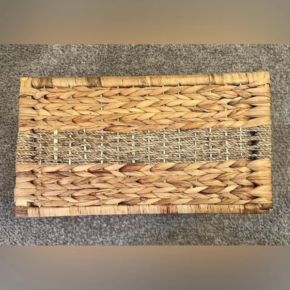 Set of 3 Nesting Baskets with Handles - Picture 8 of 11